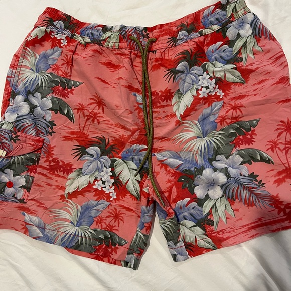 Men’s large bathing suits l - Picture 2 of 3